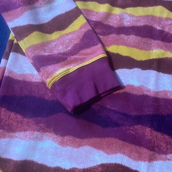 Lands End Sweatshirt - Picture 4 of 6